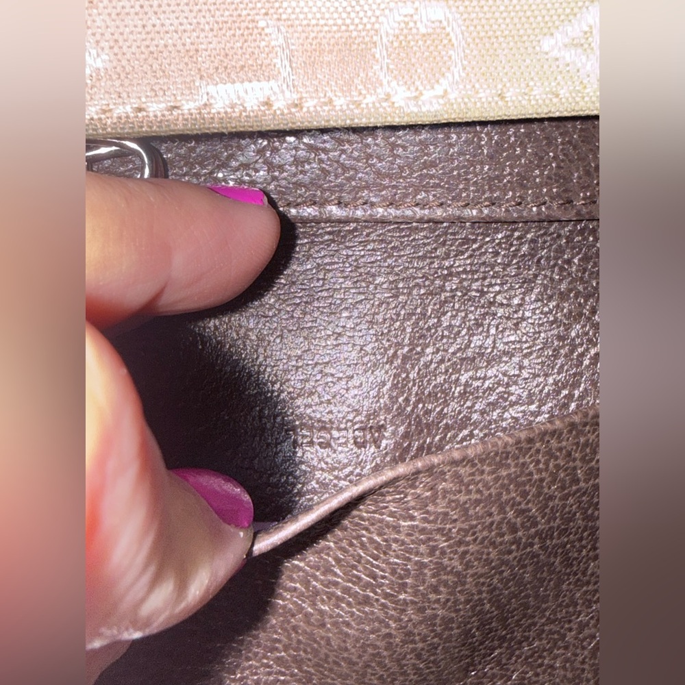 Bvlgari Key Case - Picture 16 of 16